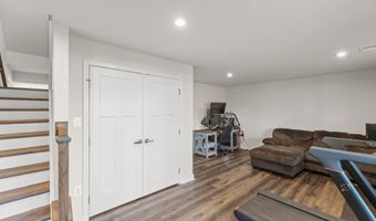 103 BURKWOOD Ter, Lake Frederick, VA 22630