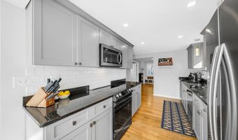 37 Hillcrest Ave, Beverly, MA 01915
