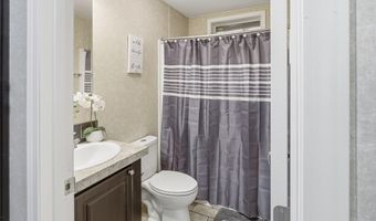 4506 10th St, Bell, FL 32619