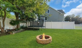 20 Starboard St, Beachwood, NJ 08722