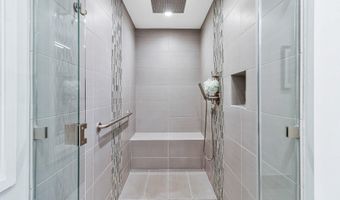 8004 PARK OVERLOOK Dr, Bethesda, MD 20817