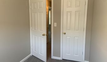 2504 FRANKLIN St W, Baltimore, MD 21223