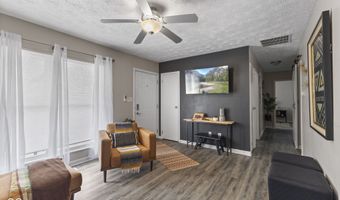 159 Village Rd, Bargersville, IN 46106