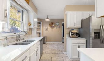 283 Somerlane Pl, Avondale Estates, GA 30002