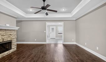 608 Surrey Ln, Benton, AR 72015