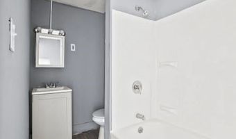 1260 Newton St, Akron, OH 44305