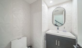 528 San Andres Dr, Solana Beach, CA 92075