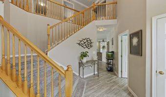 10 Butternut Ln, Bayville, NJ 08721