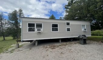10645 N Main St, Rapid River, MI 49878