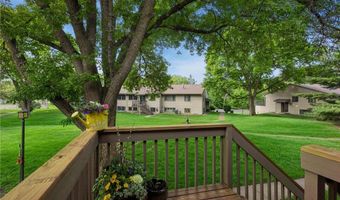 1432 Arden View Dr, Arden Hills, MN 55112
