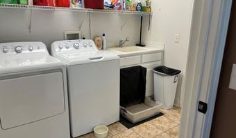 514 Englewood Dr, Abbeville, AL 36310