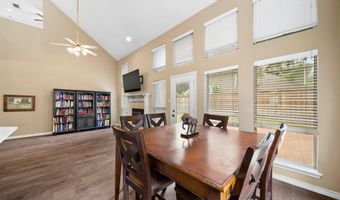 14633 Lakecrest Dr, Addison, TX 75001