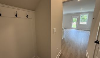 317 Brook Landing Cir, Auburn, GA 30011