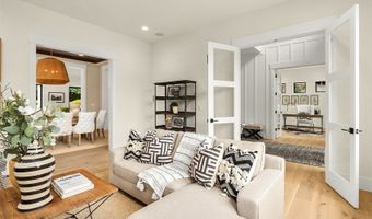 10415 SE 13th St, Bellevue, WA 98004