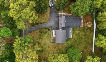 7 Page Rd, Bedford, MA 01730