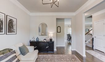 151 Moriah Woods Dr, Auburn, GA 30011