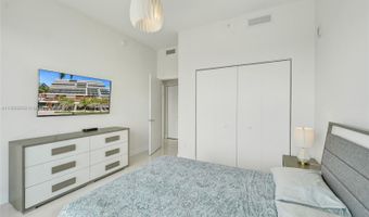 2960 NE 207th St 05, Aventura, FL 33180