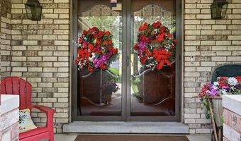 1411 W Allison Ct, Arlington Heights, IL 60005
