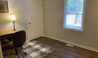 901 Heather Trl, Aberdeen, NC 28315