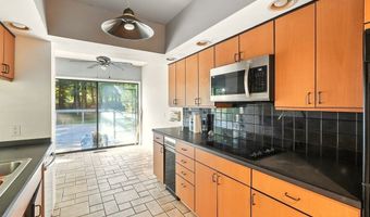 615 Glen Eden Ct, Aurora, OH 44202