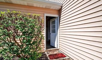 1319 Tahoe Valley Ct, Ballwin, MO 63021