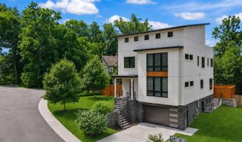 924 28TH St S, Arlington, VA 22202