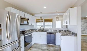 847 Lake Viking Ter, Altamont, MO 64620