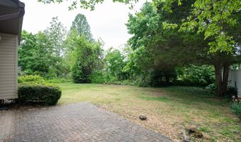 540 Sherman Ave, Belford, NJ 07718