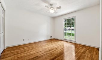 2373 Woodcreek Ct, Tucker, GA 30084