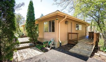 4024 IVA Ln, Annandale, VA 22003