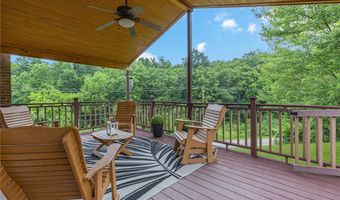 101 Paula Dr, Aliquippa, PA 15001