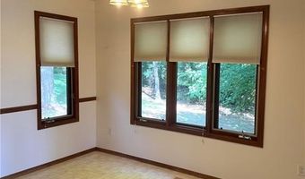 25 Elizabeth Dr, Bella Vista, AR 72715