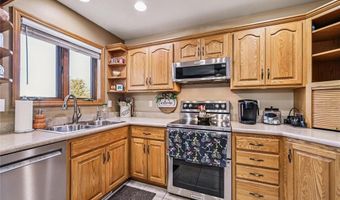 405 D Ave, Atkins, IA 52206