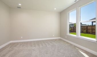 24934 WESTFIELD Ave, Veneta, OR 97487