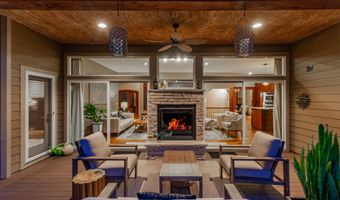 605 Oakwood Pl, Polk City, IA 50226