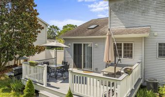 4 Cannonball Dr, Barnegat, NJ 08005