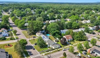 1688 North Ave, Burlington, VT 05408