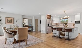 3120 Belair Ct, Camarillo, CA 93010