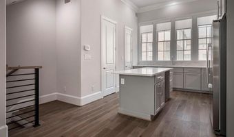 4112 Runyon Rd, Addison, TX 75001