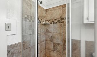 1632 Columbia Dr SE, Albuquerque, NM 87106