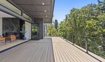 985 SE RIMROCK Ln, Milwaukie, OR 97267