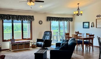 1798 Tiger Ridge Dr, Albert Lea, MN 56007
