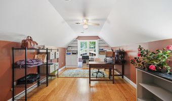 24327 Eagle Site Dr, Abingdon, VA 24211