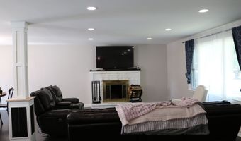 6 Greenfield Dr, Ansonia, CT 06401