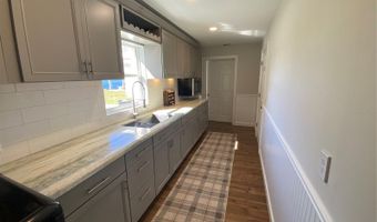 1645 SPRING GARDEN Dr, Astor, FL 32102