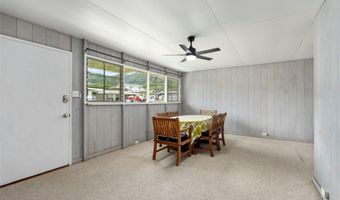 45-313 Nakuluai St, Kaneohe, HI 96744