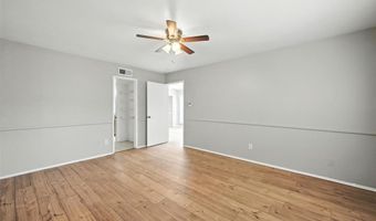 6076 Dooley Dr, The Colony, TX 75056