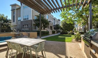6042 Colt Pl 303, Carlsbad, CA 92009