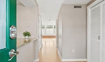 40 Web Ave 221, North Kingstown, RI 02852