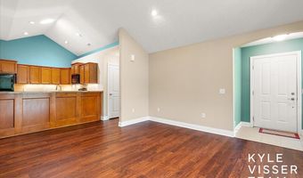 892 Bridge Crest Dr SE, Ada, MI 49301